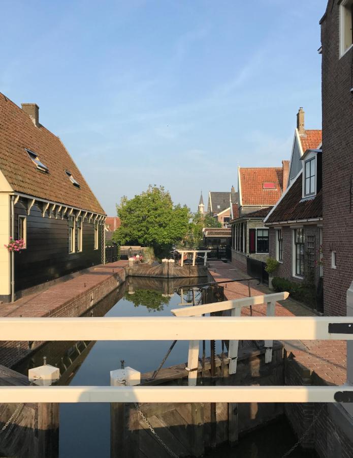 Oude Postkantoor De Rijp Bagian luar foto